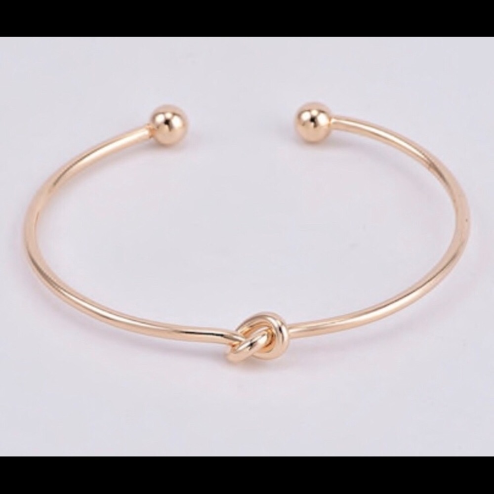 3 for $15 🪐 set of 2 bracelets - Picture 3 of 4
